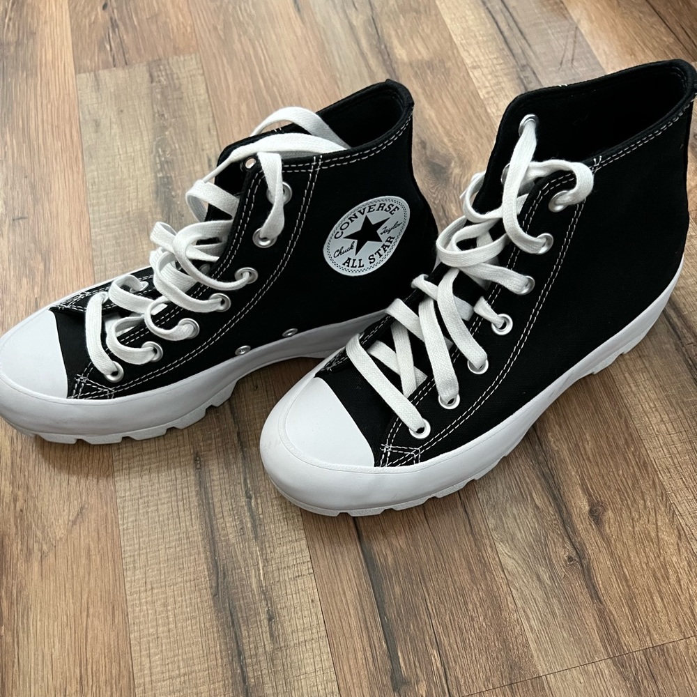 Lugged converse